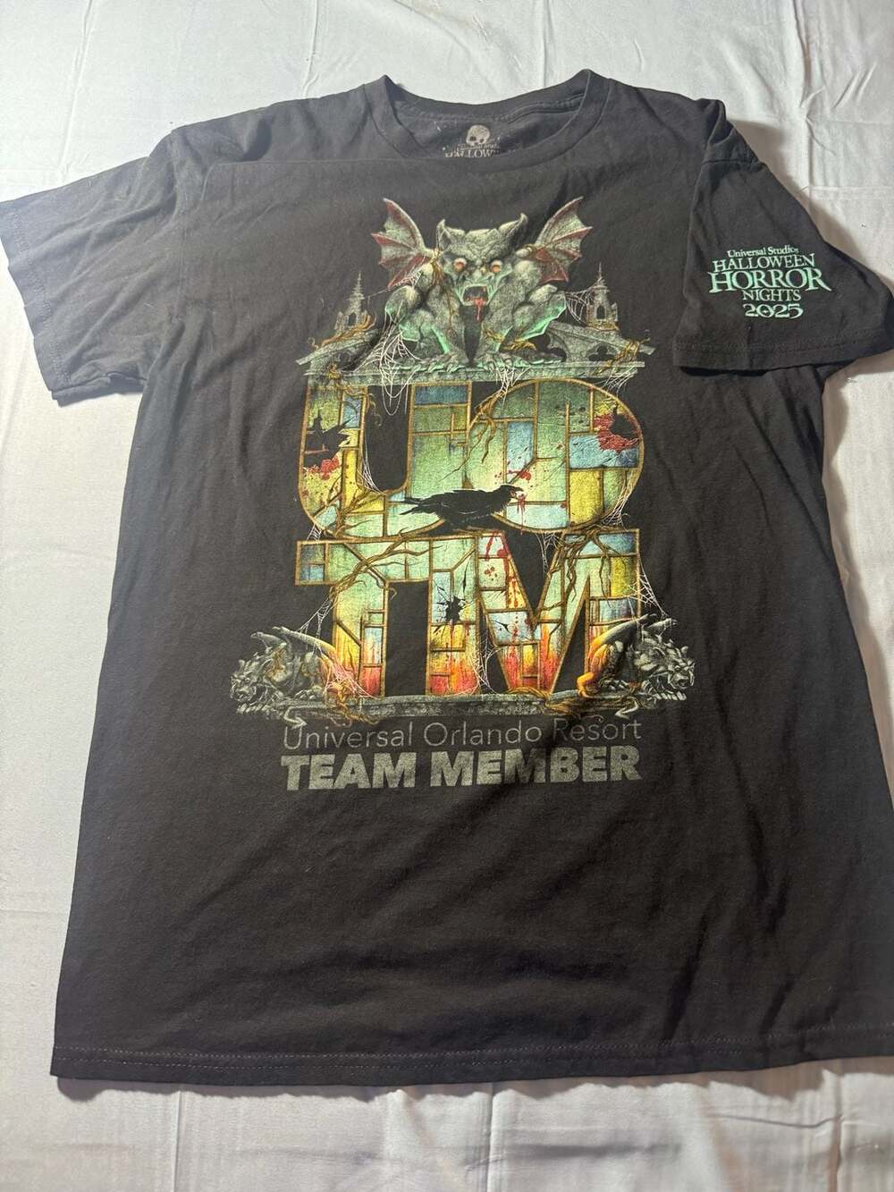 Mens Universal Orlando Halloween Horror Nights 2025 Team Member T-Shirt, Size M